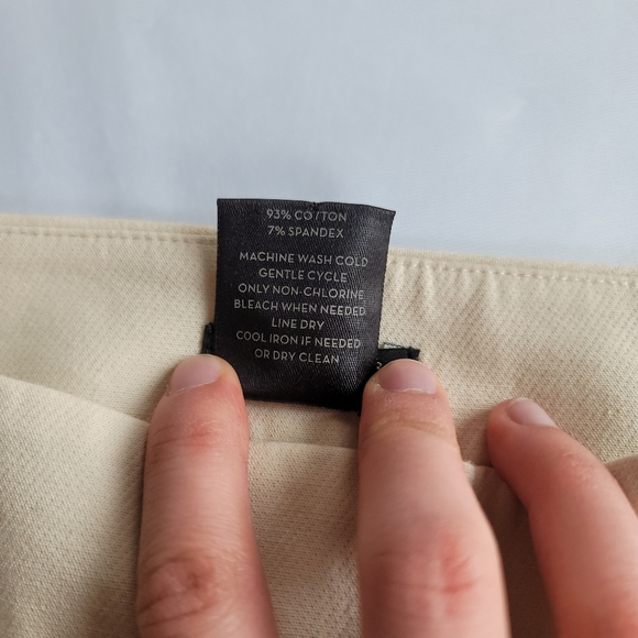 Ann Taylor Factory Trousers - size 2P - Picture 5 of 10